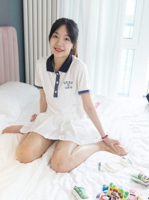 丝袜 学妹 文学,青春校园的时尚传奇
