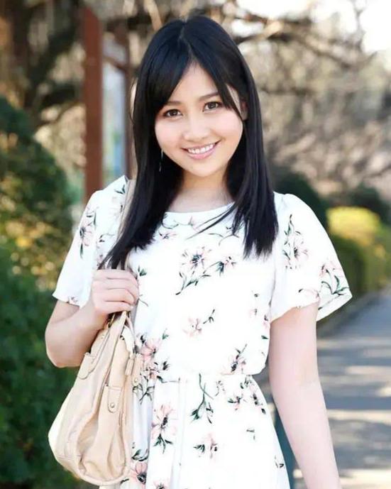 女av演员美女,美丽背后的故事与挑战