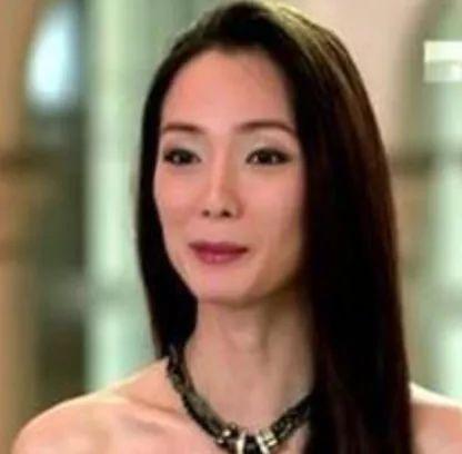 新加坡明星穷,从穷困潦倒到闪耀舞台