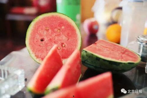 24小时最新吃瓜爆料,24小时最新吃瓜爆料，明星隐私大曝光！